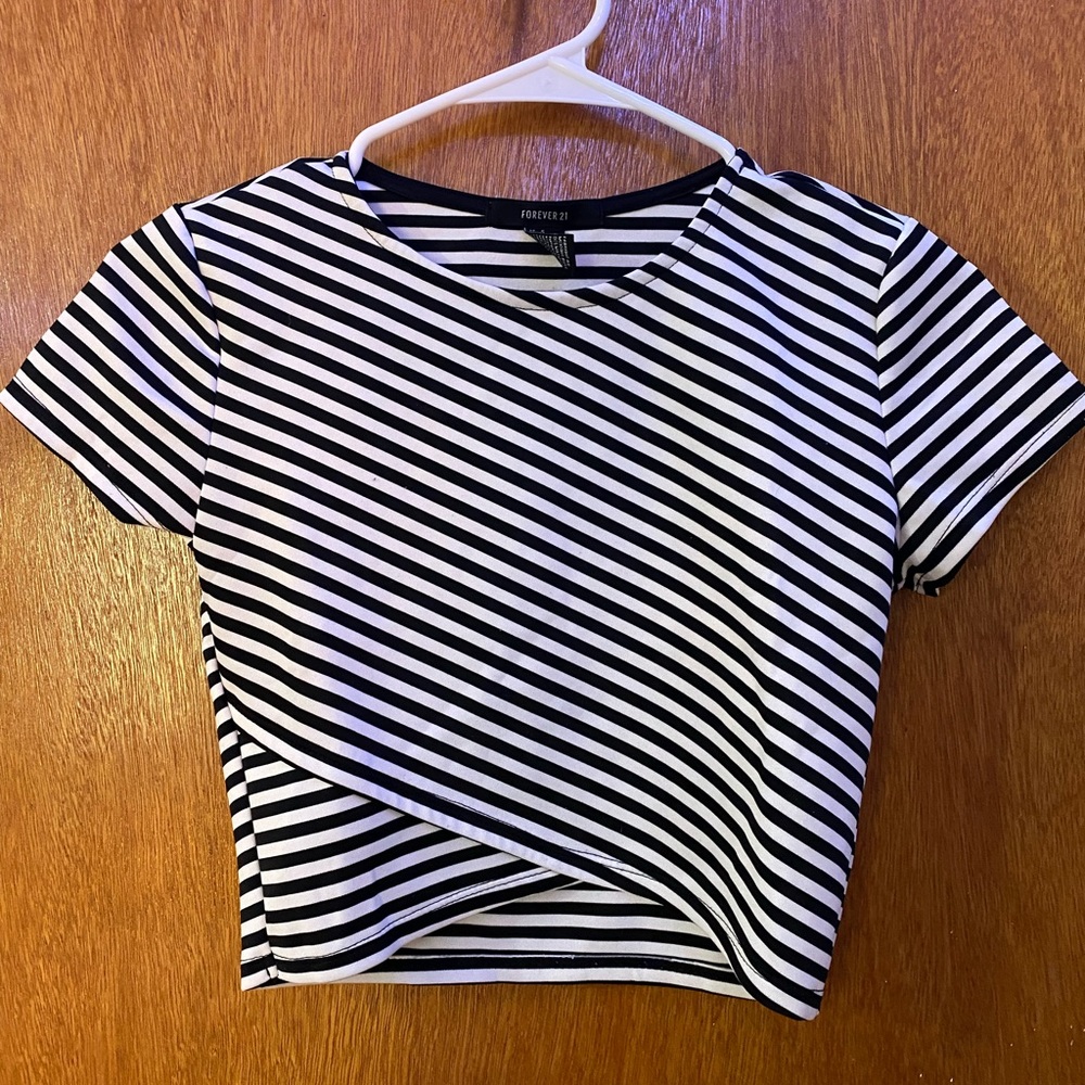 Forever 21 Crop Top